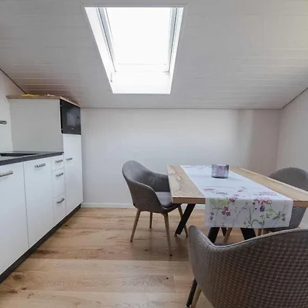 House In With 1 Bedroom 博登斯边的伊门施塔特