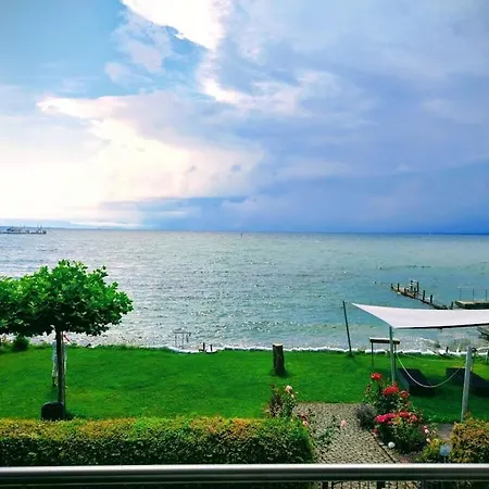 House In With 1 Bedroom